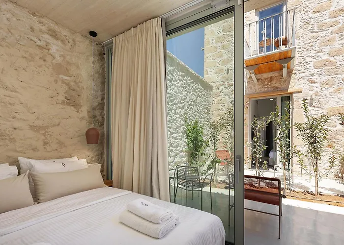 ホテル Hub Hospitality