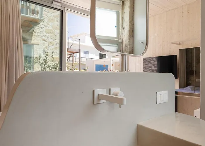 ホテル Hub Hospitality