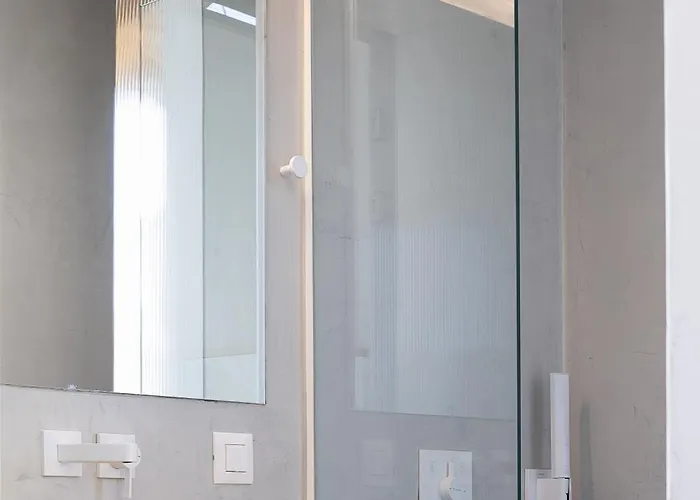 ホテル Hub Hospitality *