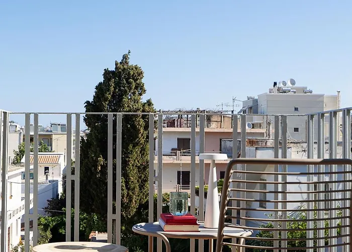 Hub Hospitality ハニア