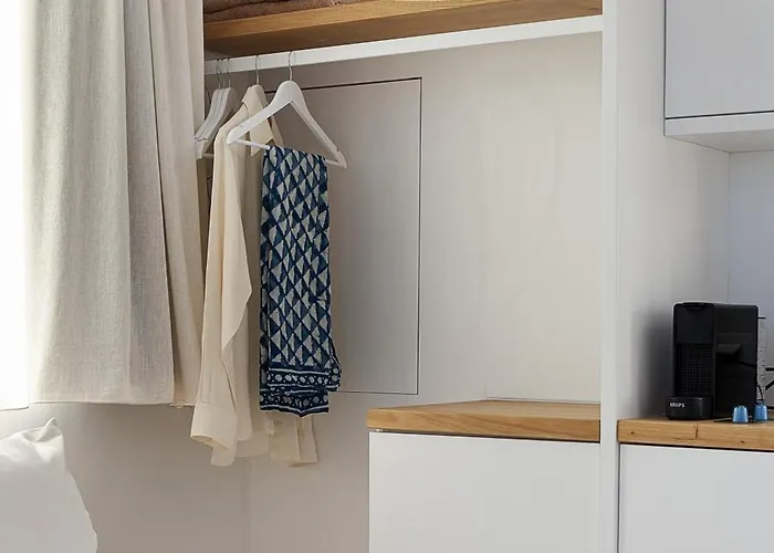 Hub Hospitality ホテル *