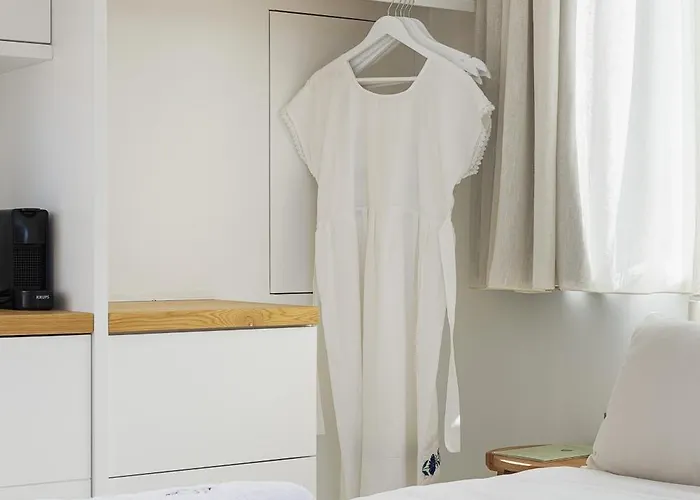 Hub Hospitality ホテル *